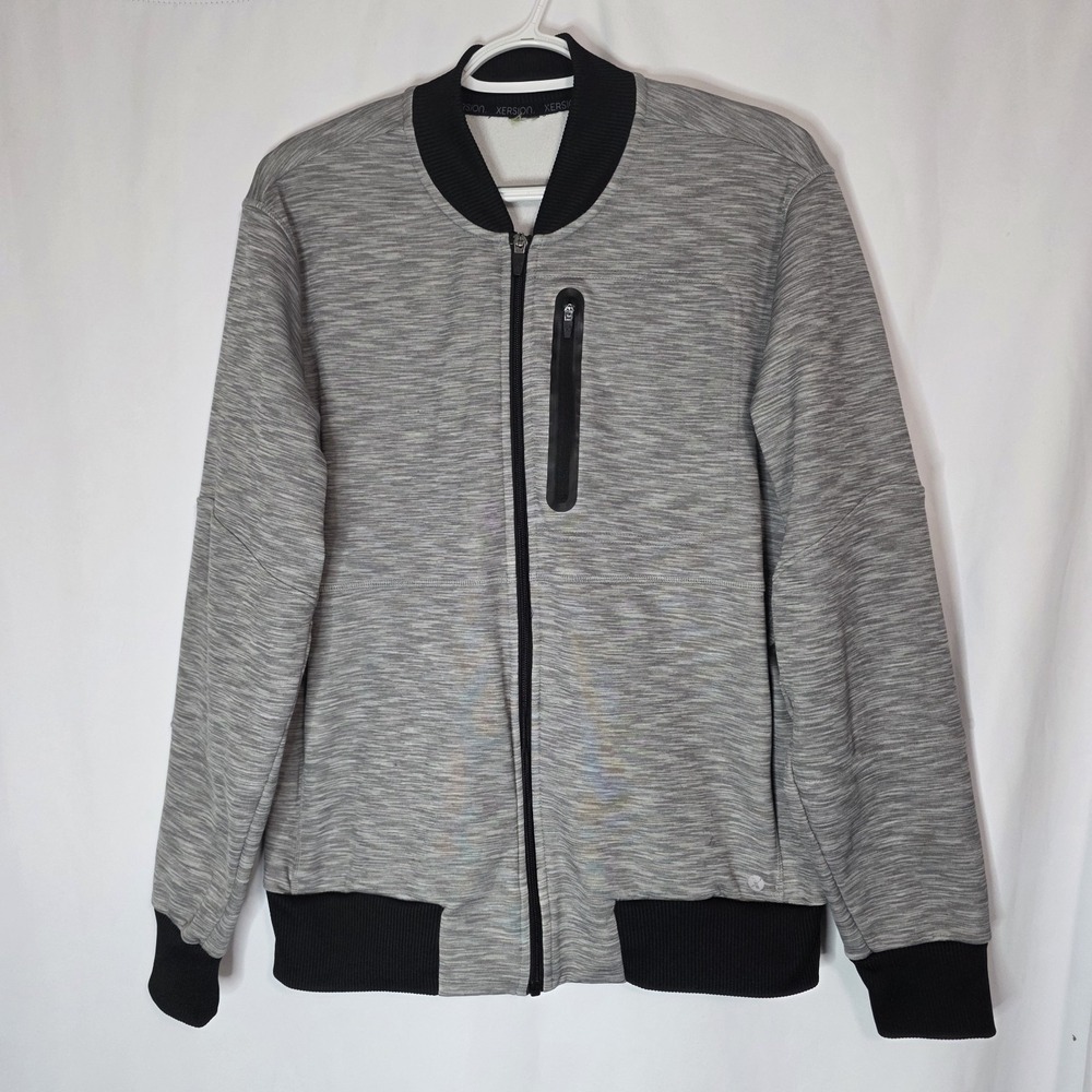 Xersion Quick Dri Bomber Jacket Gray‎ Zip Pocket Athleisure Track Coat M